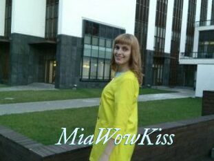 MiaWowKiss